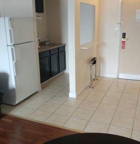 Studio Suite with Two Double Beds - Smoking