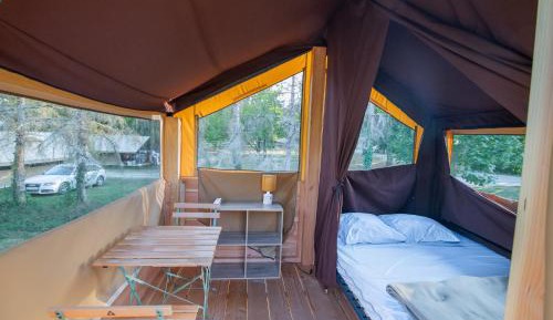 Tent