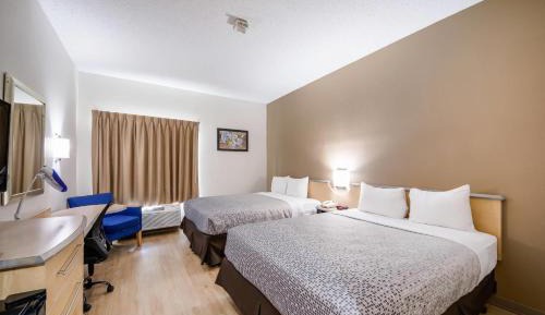 Queen Room with Two Queen Beds - Non-Smoking