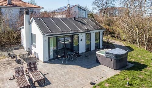 Two-Bedroom Holiday Home