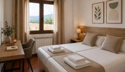 Twin Room with Private Bathroom