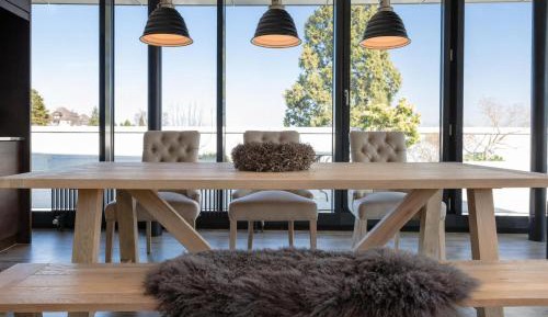 Suite with Terrace and City View