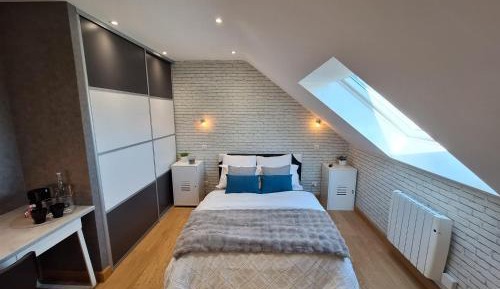 Double Room with Private Bathroom