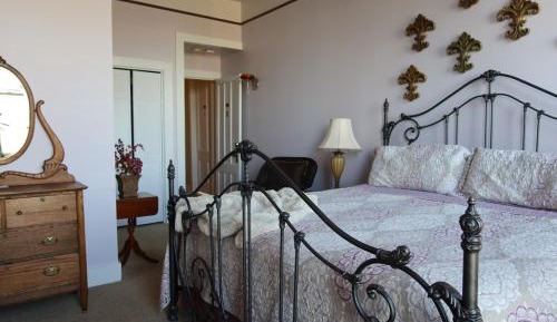 King Room with Lake View