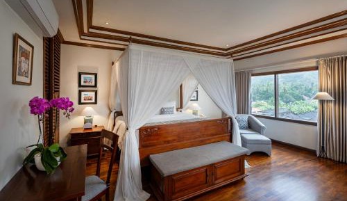 Premier Garden Suite