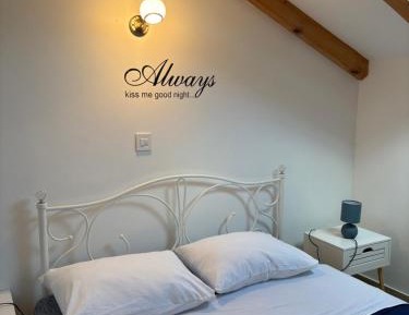  Double Room - Attic