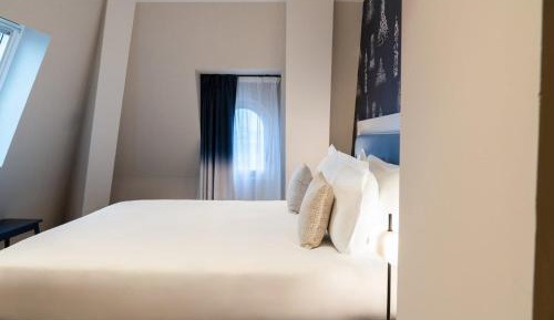 Duplex Room with Eiffel Tower view