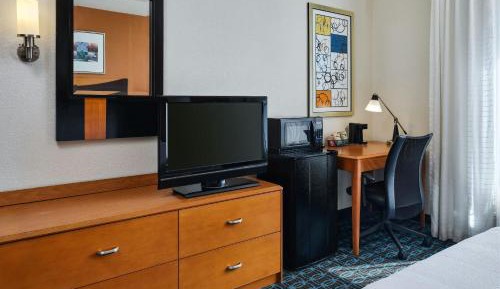 King Studio with Sofa Bed