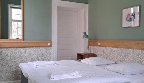 Twin Room with Private Bathroom