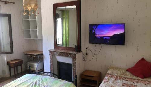 Double Room with Private Bathroom