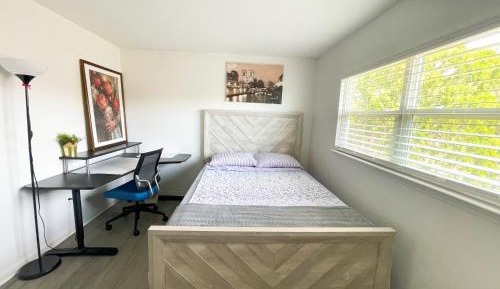 Double Room with Shared Toilet
