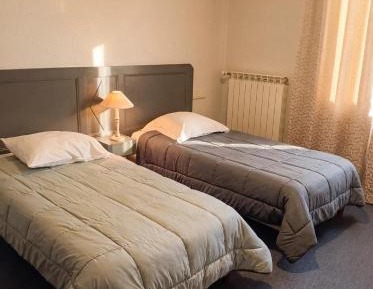 Twin Room with Bath