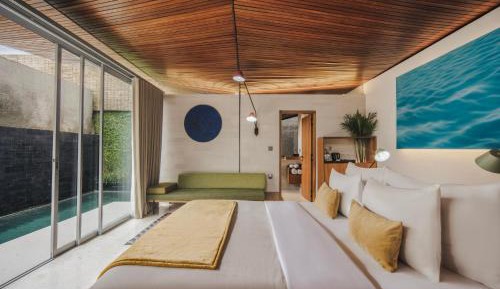 Grand One Bedroom Private Pool Villa with Jacuzzi
