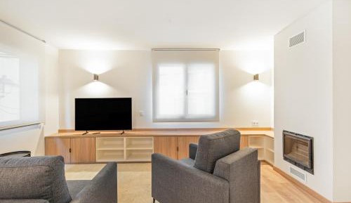 Triple Room with Mountain View