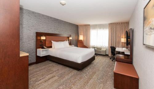 Queen Room - Disability Access/Non-Smoking