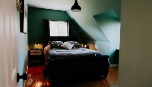 Double Room with Shared Bathroom
