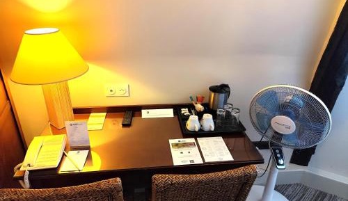 Superior Room with One Queen Bed and One Single Bed - Non-Smoking