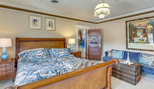 King Room with Balcony
