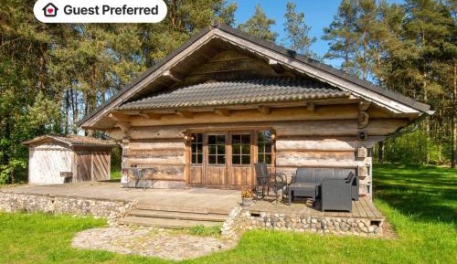 Three-Bedroom Vacation Home 