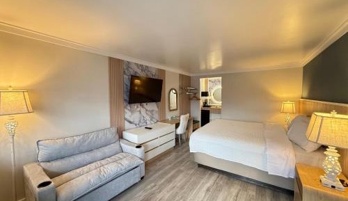 Superior King Room