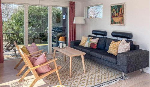 Three-Bedroom Vacation Home 
