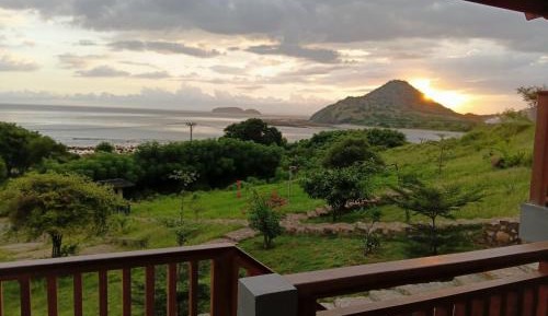 Deluxe Double Room with Balcony and Sea View