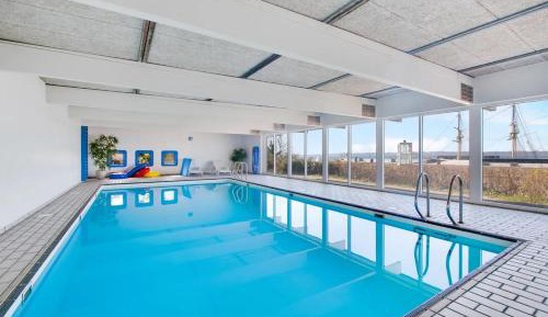 Three-Bedroom Apartment (6 Adults)