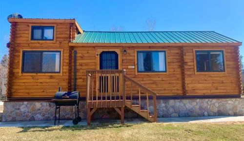 2 Bedroom Ridge View Bungalow