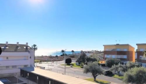 Two-Bedroom Deluxe Apartment with Ocean View