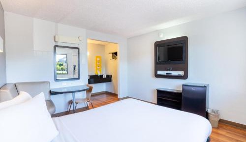 Double Room - Disability Access