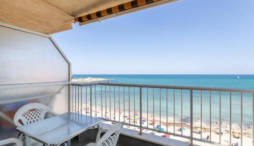 Three-Bedroom Premium Apartment with Balcony