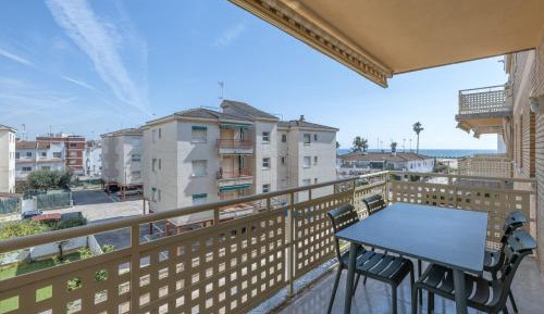 Two-Bedroom Deluxe Apartment with Ocean View