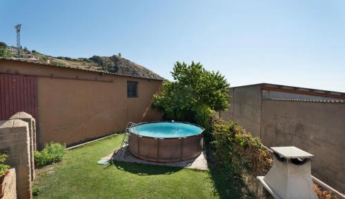 Three-Bedroom Premium Apartment with Balcony