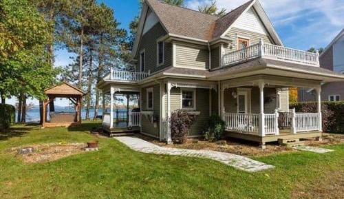 Three-Bedroom Chalet