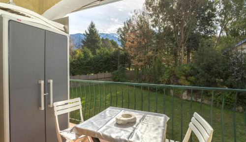 Superior One-Bedroom Apartment with Balcony