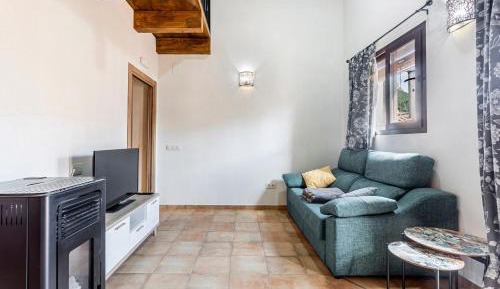 Studio with Sofa Bed