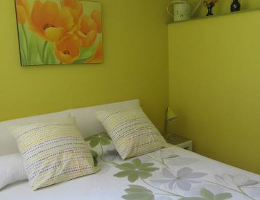 Standard Queen Room