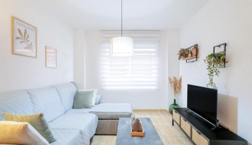 Two-Bedroom Deluxe Apartment with Balcony