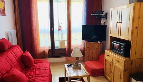 Studio Apartment with Balcony