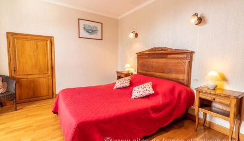 Deluxe Room 2
