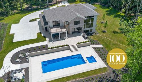 Seven-Bedroom House
