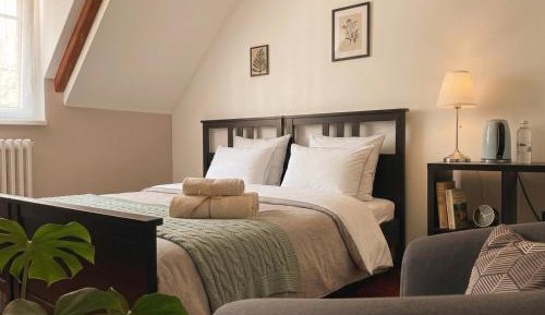 Large Double Room