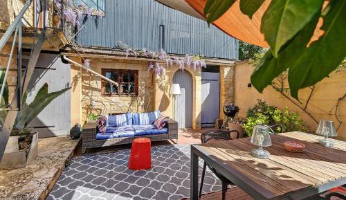One-Bedroom House