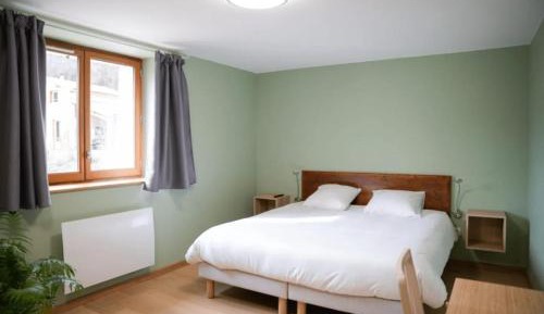 Double Room with Mountain View