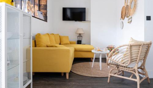 Two-Bedroom Apartment with Terrace
