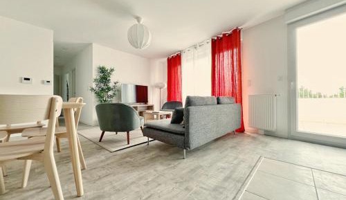 Three-Bedroom Premium Apartment
