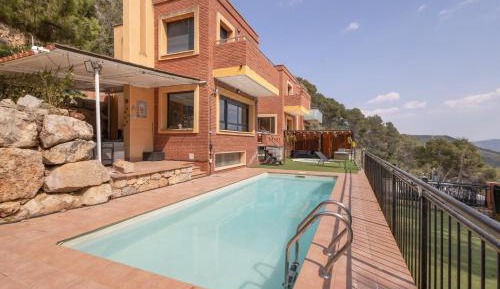Villa with Sea View