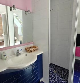 King Room with Pool View
