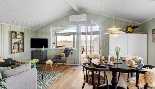 Three-Bedroom Vacation Home 