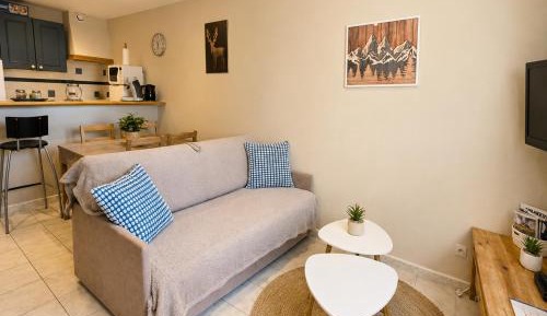 Family Studio